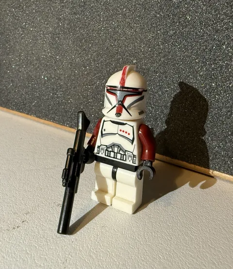Lego Star Wars Clone Trooper Captain from 75021 RepublicGunship (2013) SW0492