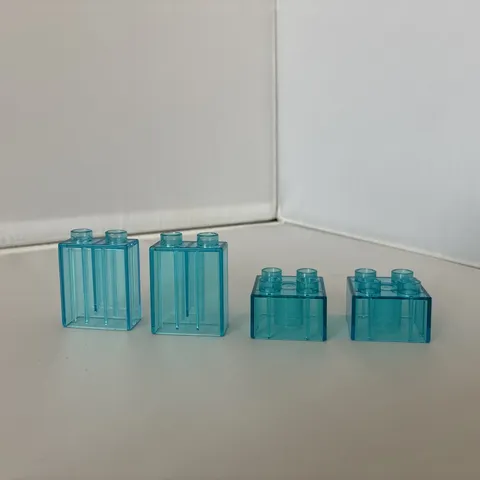 LEGO DUPLO Transparent Blue Building Block Lot of 4 Bricks 2 x 2 and 2 x 1 