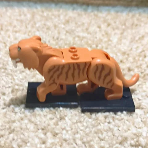 LEGO Tiger Animal Figure, Tan & Black Stripes, Printed Plastic, 1 Piece