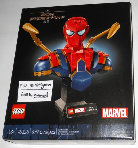 LEGO 76326 Iron Spider-Man Bust: BRAND NEW BUST + DISPLAY PLAQUE (no minifigure)