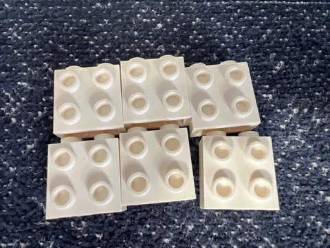 LEGO 22885 White Brick, Modified 1 x 2 x 1 2/3 with Studs on Side 6 Pieces
