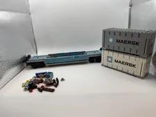 Lego Creator 10219 Maersk Train Container Car with Gray/White Containers Only