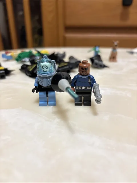 LEGO Mr. Freeze SH0049 & Nick Fury SH0056 Bundle