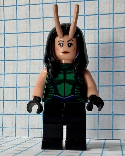 LEGO MANTIS MINIFIG  👀 Marvel Super Heroes Guardians of the Galaxy SH383