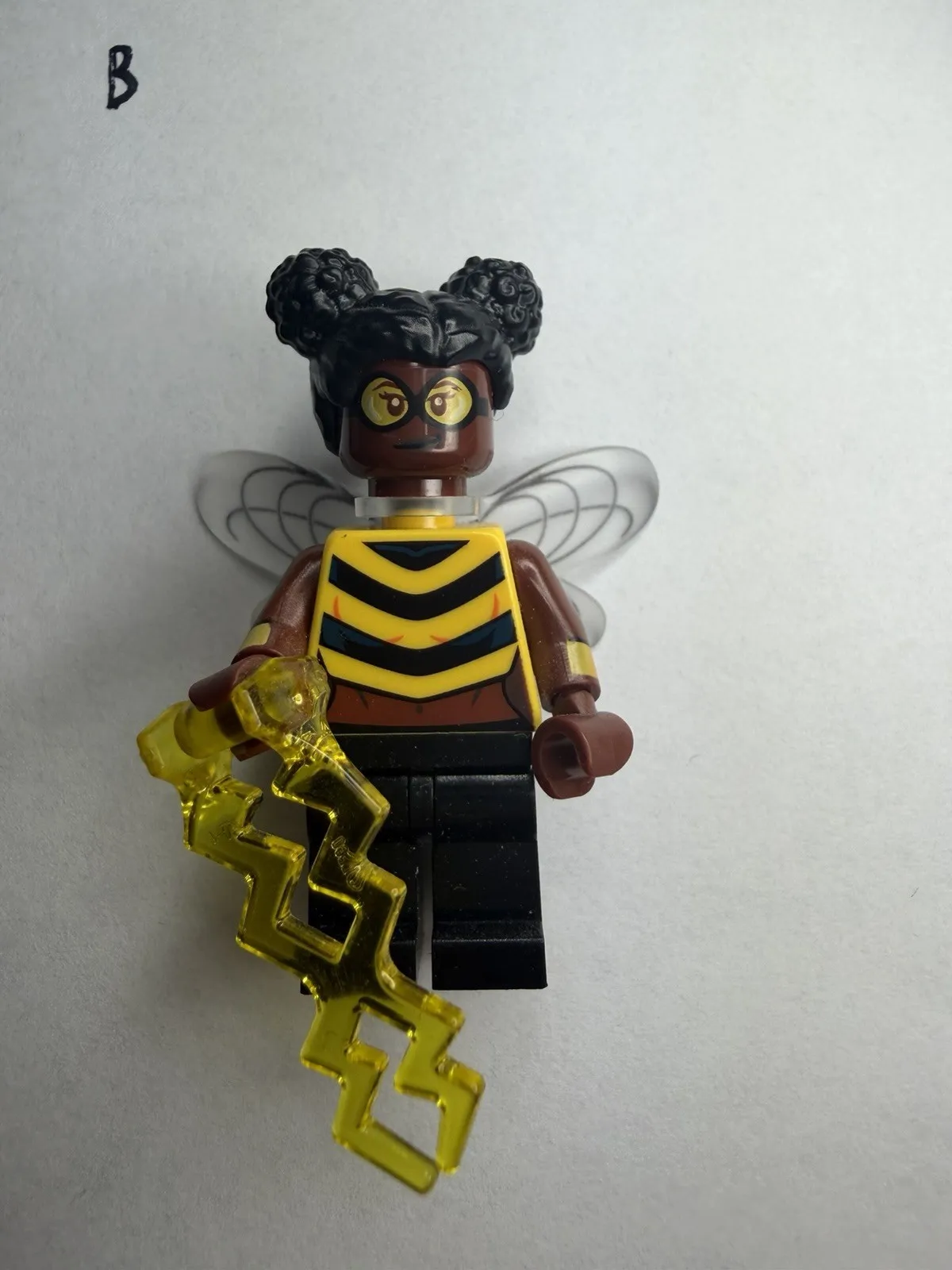 LEGO Bumblebee minifigure 71026 Super Heroes DC CMF Series Lightning Wings Hair