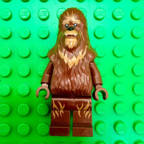 LEGO Star Wars Chewbacca Minifigure Reddish Brown Tan Highlights Excellent