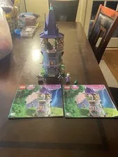 LEGO Disney Princess 41054: Rapunzel's Creativity Tower (Used 99% Complete Set)