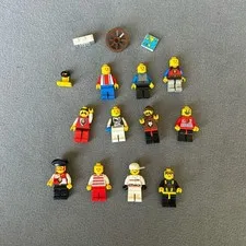 LEGO Minifigure Lot of 11 Castle Pirates Town Wolfpack Racing Space