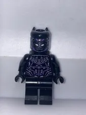 LEGO Marvel Super Heroes Black Panther Minifigure with Claw Necklace