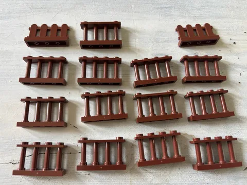 LEGO Reddish Brown Fence Lot 15 Pieces Spindled & Picket 1x4x2