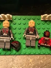 LEGO Star Wars Darth Maul / Mandalorian Super Commando 75022 Read