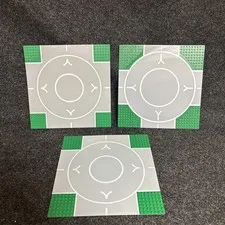 LEGO 9-Stud Landing Pad Runway Pattern 32 x 32 Green Baseplate 6099px1 Set of 3