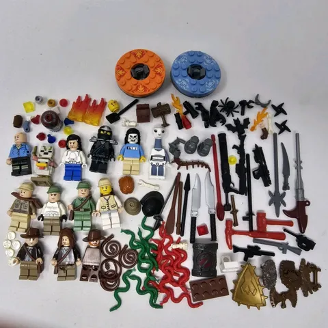 Lego Minifigures Lot Indiana Jones Russian Soldiers Accessories Guns Snakes