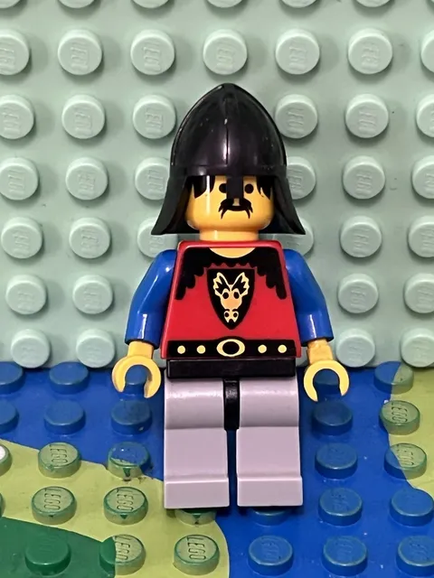 Lego Minifigures Castle Dragon Knight 1 Cas013