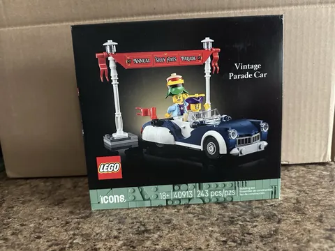 LEGO 40913 Icons Vintage Parade Car - Limited Edition GWP Promo Set - New!