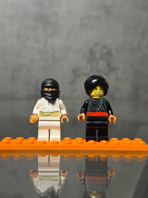 LEGO Indiana Jones Cairo Thug and Swordsman Minifigures 7195 Lot w/Sword iaj037 