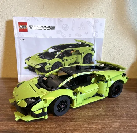 LEGO Technic 42161 Lamborghini Huracán Tecnica 806pc 2024 Built No Box