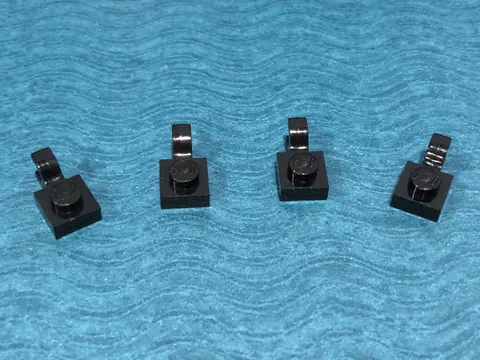 LEGO PART 52738 PLATE 1X1 W/HORIZONTAL CLIP (THICK OPEN O CLIP) 4 PIECES (BLACK)