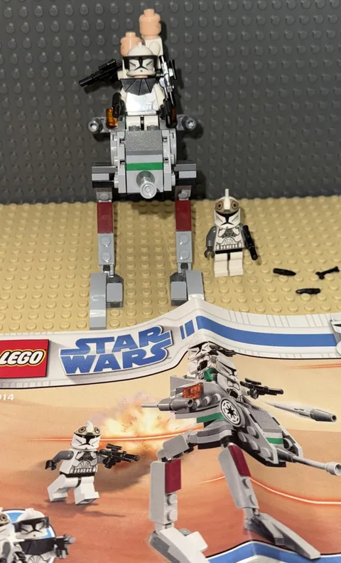 LEGO Star Wars: Clone Walker Battle Pack (8014)