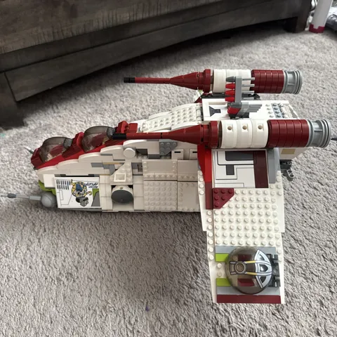 LEGO Star Wars: Republic Attack Gunship #7676 w/o Instructions or Minifigs