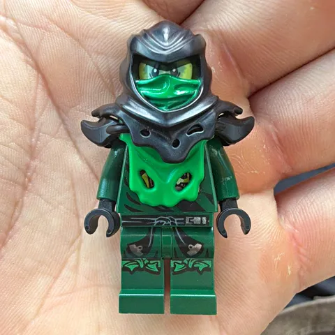 LEGO Plastic Minifigure Green Ninja with Black Hood Helmet & Armor Figure