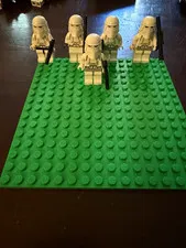 LEGO Star Wars Snowtrooper Minifigure Lot of 5 with Black Blasters