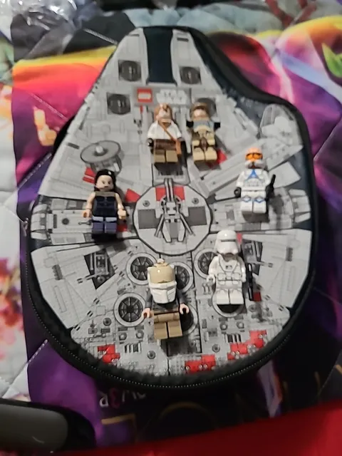Lego Star Wars LOT Millenium Falcon Zip Storage Bag & 6 RARE LEGO MINI FIGURES