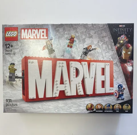 Lego Marvel – Marvel Logo – 76313 – New in Box – 5 Minifigures