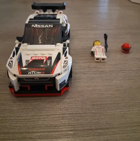 LEGO SPEED CHAMPIONS: Nissan GT-R NISMO (76896)