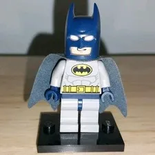 LEGO Batman Light Bluish Gray Suit Dark Blue Mask 2012 Batcave Type I Cowl Rare