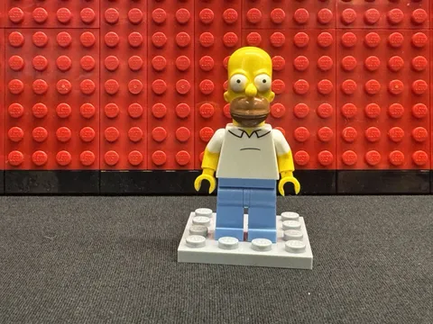 LEGO Simpsons Homer Simpson Collectable Minifigure  sim007