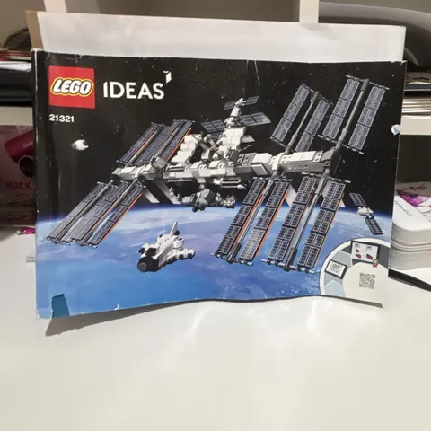 LEGO Ideas ISS (LEGO 21321) Manual Booklet (Acceptable condition)