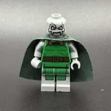LEGO Marvel Super Heroes Dr. Doom Minifigure Set 76005 