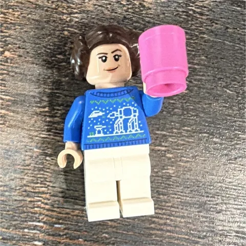 LEGO Minifigure Blue Sweater White Legs Brown Hair with Pink Mug Plastic
