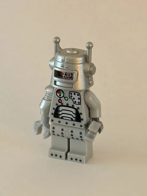 Lego Series 1 Robot 8683 Collectible Minifigure Complete Retired Mint Rare
