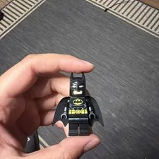 LEGO Batman Type 1 cowl Minifigure Black Suit with Cape