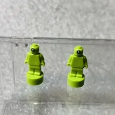 LEGO® Minifig 90398pb051 - Alien Statuette Lot Of 2