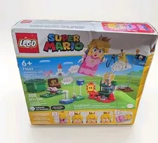 LEGO Super Mario: Adventures with Interactive Lego Peach (71441) Crushed Box