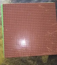 Classic Green And Brown Brick Baseplates