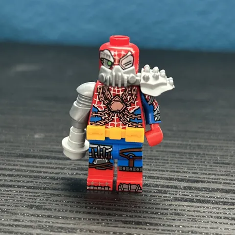 LEGO Petra Parker/Cyber Spider Woman, Spider-Man Across the Spider-Verse