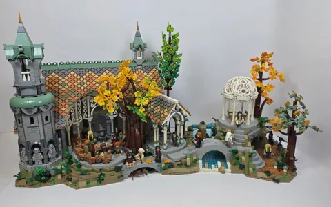 LEGO 10316 Lord of the Rings Rivendell 100% Complete 15 Minifigs Manuals Mint