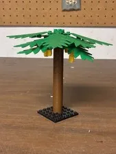 Vintage LEGO Palm Tree MOC Excellent Condition 30 Pieces Total
