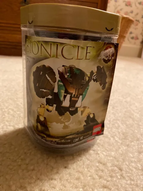 LEGO BIONICLE: Pahrak (8560) New Factory Sealed NIB Mint Condition