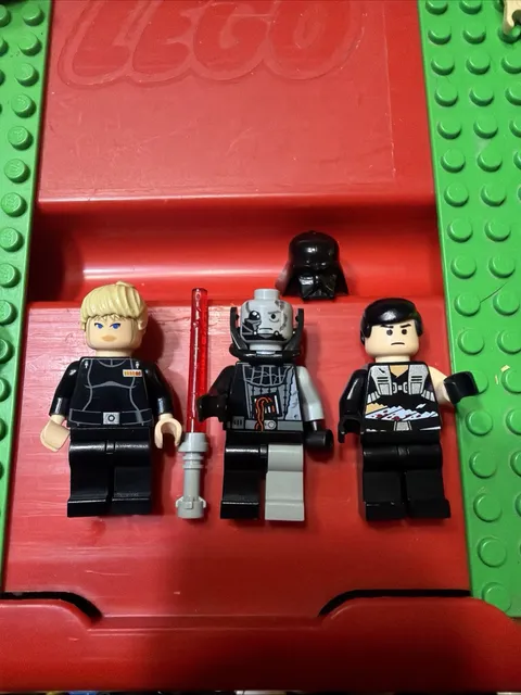 Lego Minifigures Set, Rogue Shadow 7672, Darth Vader’s Apprentice/Starkiller Etc