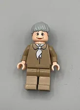 Lego MARVEL Aunt May Minifigure Spiderman 4854 Doc Ock's Bank Robbery spd024