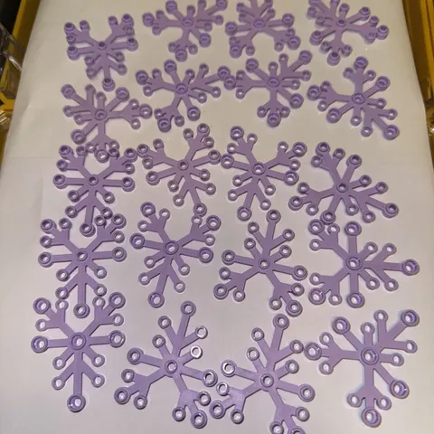 LEGO- NEW- #2417- LAVENDER-PLANT LEAVES 6 x 5 -20 PIECES