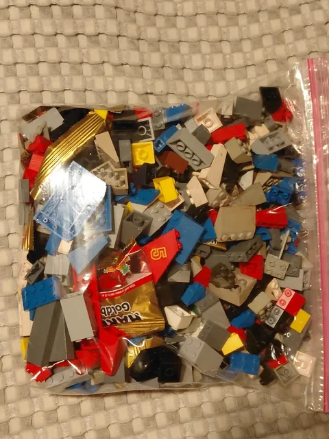 LEGO Lot 3 LBS Bulk Mixed Bricks Pieces Plates Parts Genuine LEGO used