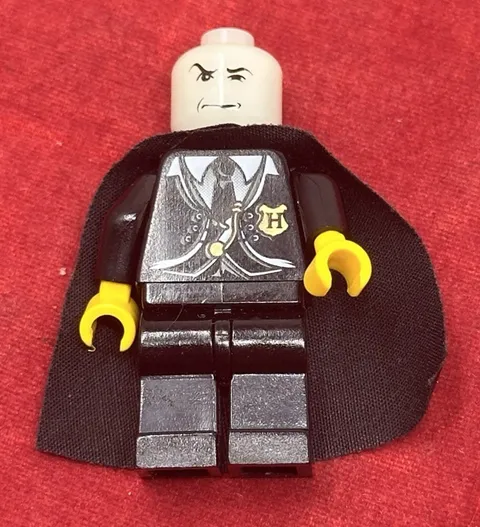 LEGO LORD VOLDEMORT GLOW IN THE DARK HEAD MINI FIGURE #HP069 HARRY POTTER W/CAPE