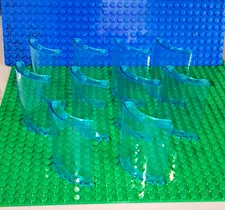 LEGO Cylinder Quarter 4 x 4 x 6 In Transparent Blue. Lot Of 10