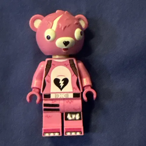 Fortnite Lego Cuddle Team Leader Minifigure From Fortnite Battle Bus Set